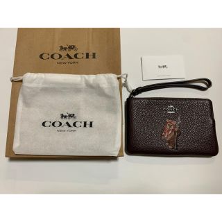 COACH - COACH STARWARSコラボ ポーチの通販 by まろん's shop｜コーチ ...