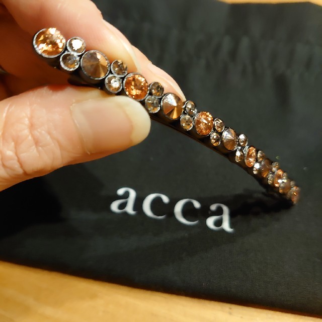 acca(アッカ)のacca ベリーバレッタ　アンティークピンク レディースのヘアアクセサリー(バレッタ/ヘアクリップ)の商品写真