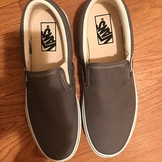 ヴァンズ(VANS)のVANSスリッポン☆グレー、24.5 (スリッポン/モカシン)