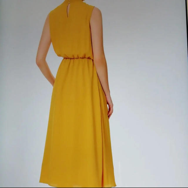 M-premier(エムプルミエ)のM-PREMIER　Mプルミエ ワンピース ドレス　 サイズ36  レディースのスカート(ひざ丈スカート)の商品写真