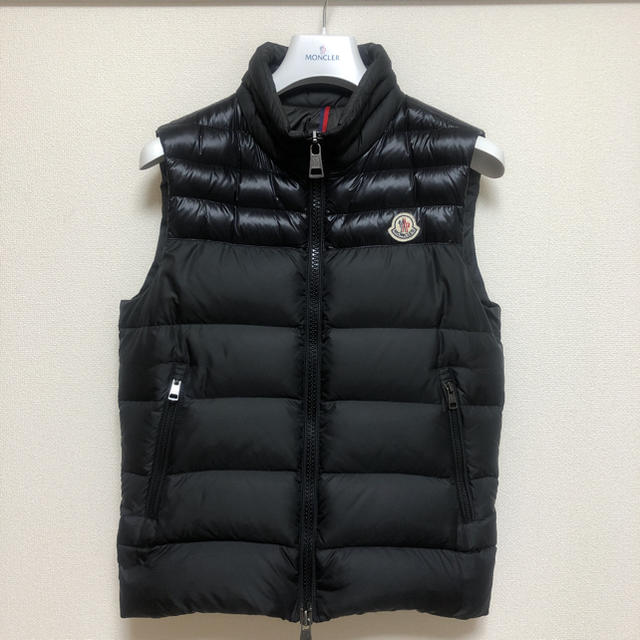 MONCLER(モンクレール)のモンクレール　moncler  デュプレス　dupres 0 メンズのジャケット/アウター(ダウンベスト)の商品写真