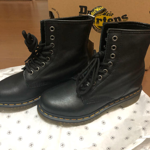 Dr.Martens(ドクターマーチン)のDr.martin 8ホール　ブーツ レディースの靴/シューズ(ブーツ)の商品写真