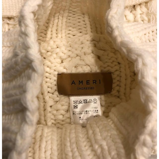 Ameri VINTAGE(アメリヴィンテージ)のアメリ♡ポンチョベスト♡ホワイト♡ レディースのジャケット/アウター(ポンチョ)の商品写真