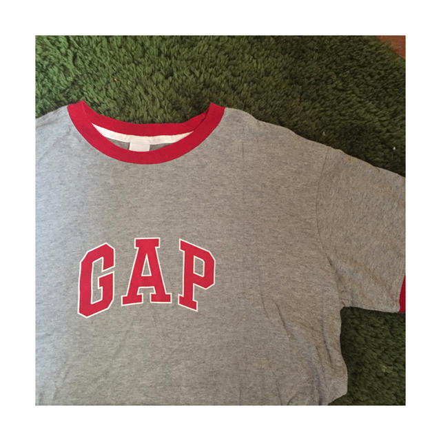 GAP(ギャップ)のgap レディースのトップス(Tシャツ(半袖/袖なし))の商品写真