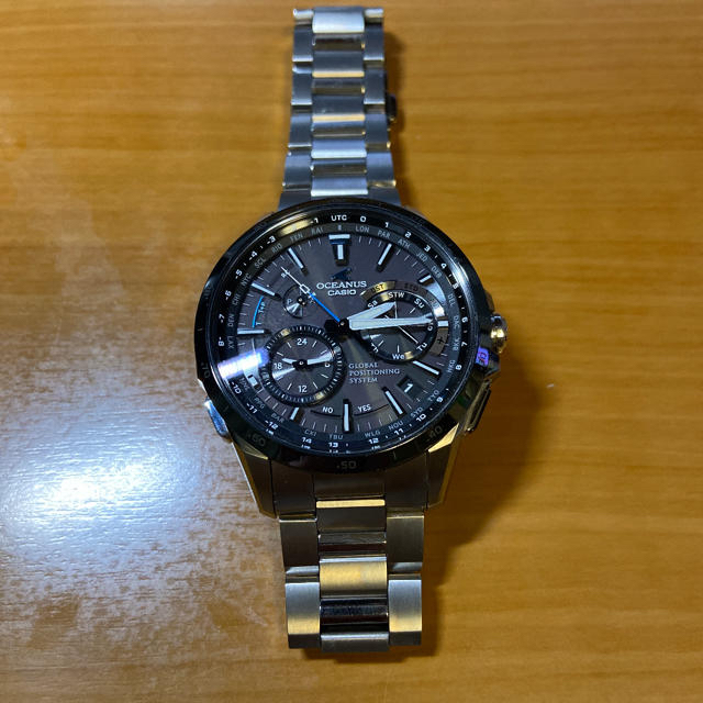 CASIO(カシオ)のCASIO OCEANUS OCW-G1000DB-1AJF GPS メンズの時計(腕時計(アナログ))の商品写真