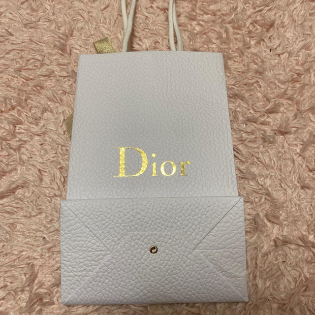 Dior(ディオール)のDior ショッパー　ゴールド　クリスマス限定 レディースのバッグ(ショップ袋)の商品写真