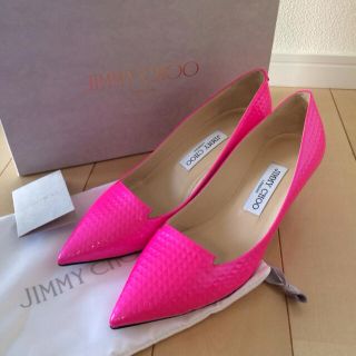 ジミーチュウ(JIMMY CHOO)の★新品★ JIMMY CHOO パンプス(ハイヒール/パンプス)