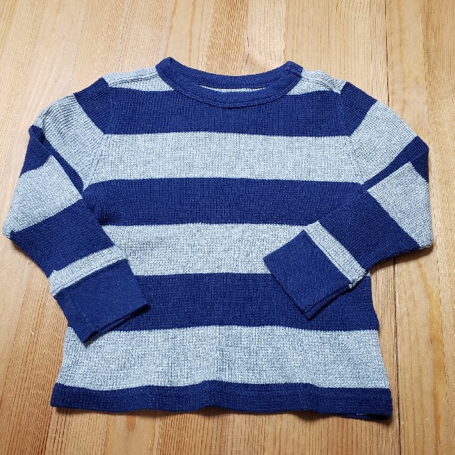 Old Navy(オールドネイビー)のワッフルロンT☆18m~24m/90cm  w-16 キッズ/ベビー/マタニティのキッズ服男の子用(90cm~)(Tシャツ/カットソー)の商品写真