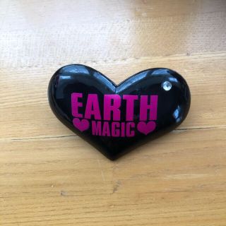 アースマジック(EARTHMAGIC)の美品　アースマジック　バレッタ(その他)