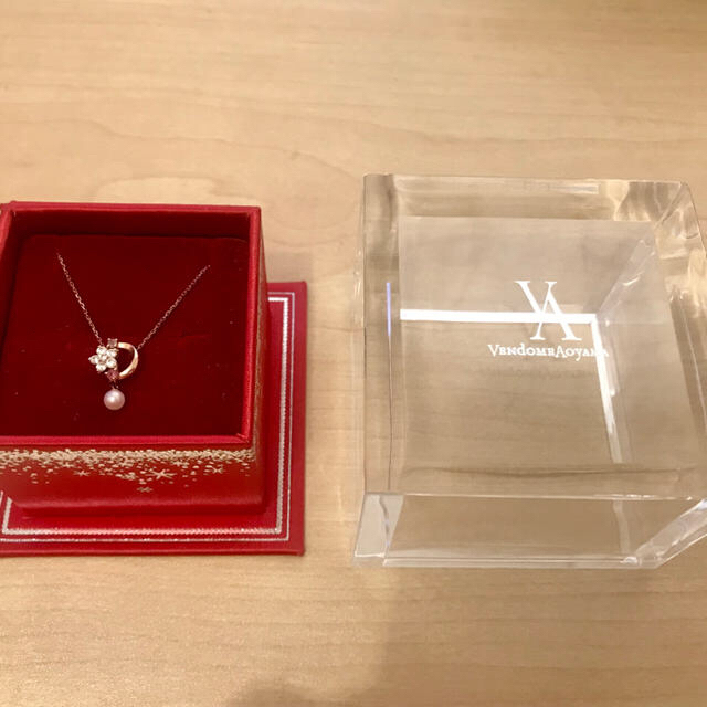 VAヴァンドーム青山 クリスマス限定ネックレス 本日限り値下げ
