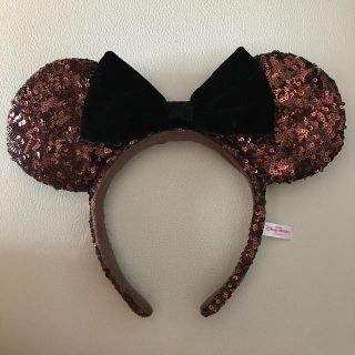 ディズニー(Disney)のディズニーリゾート　カチューシャ　スパンコール　ブラウン(カチューシャ)