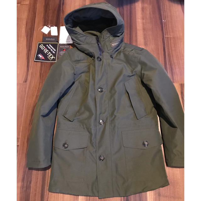 WOOLRICH(ウールリッチ)の【シュン3310さん専用】Woolrich ウールリッチ ダウン ゴアテックス メンズのジャケット/アウター(ダウンジャケット)の商品写真