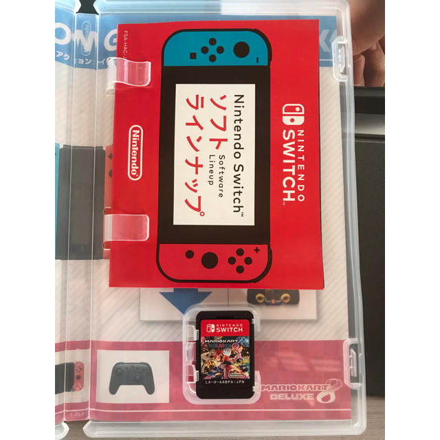 Nintendo Switch(ニンテンドースイッチ)のマリオカート8 デラックス 美品  エンタメ/ホビーのゲームソフト/ゲーム機本体(家庭用ゲームソフト)の商品写真