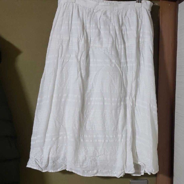 ikka(イッカ)の夏物　スカート レディースのスカート(ひざ丈スカート)の商品写真