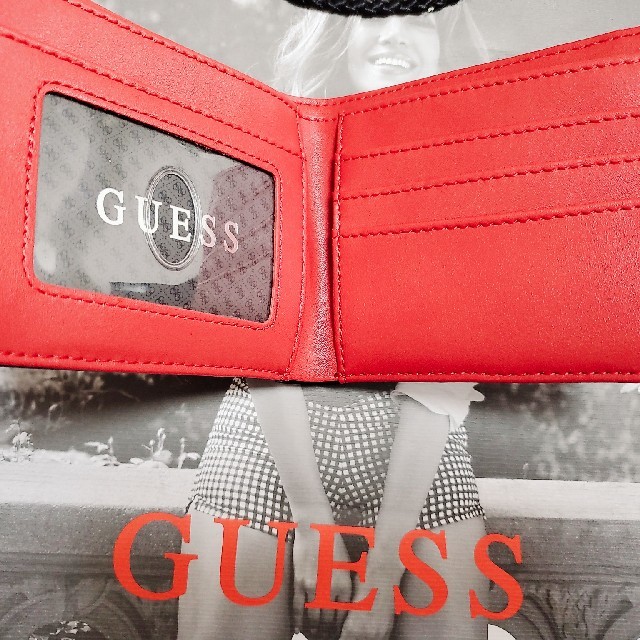 GUESS(ゲス)の【週末限定セール】ゲス エンボス 財布 ゲス メンズ 小銭入れ メンズのファッション小物(折り財布)の商品写真