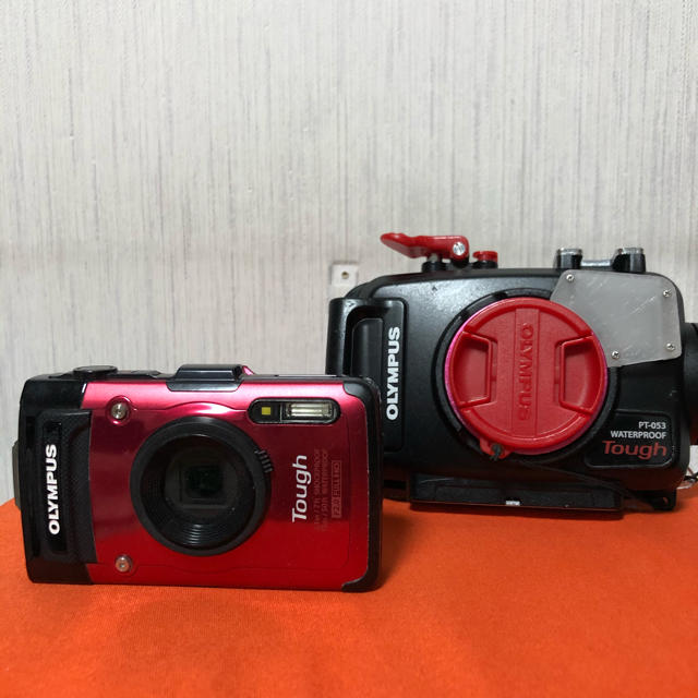 コンパクトデジタルカメラオリンパスTG-2 PT-053