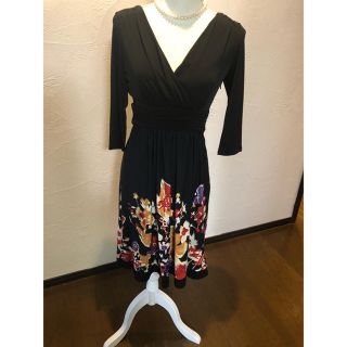 ビーシービージーマックスアズリア(BCBGMAXAZRIA)のBCBGジャージーワンピース(ひざ丈ワンピース)