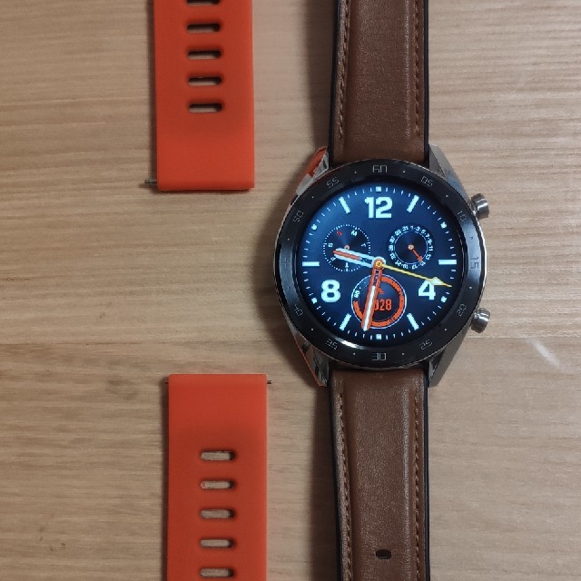 【国内正規品】HUAWEI Watch GT クラシックモデル おまけ付！ メンズの時計(腕時計(デジタル))の商品写真