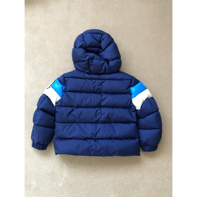 MONCLER(モンクレール)のモンクレール　キッズ　ダウン キッズ/ベビー/マタニティのキッズ服男の子用(90cm~)(ジャケット/上着)の商品写真