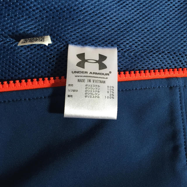 UNDER ARMOUR(アンダーアーマー)のTYR様専用UNDER ARMOUR ジュニアパーカー 160 キッズ/ベビー/マタニティのキッズ服男の子用(90cm~)(ジャケット/上着)の商品写真