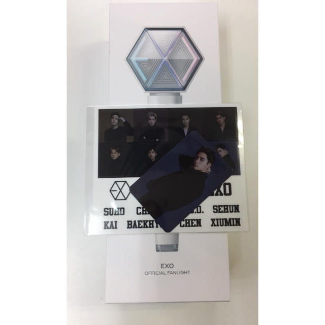 EXO(エクソ)の新品 EXO 公式ペンライト ver.3 ディオステッカー付き エンタメ/ホビーのCD(K-POP/アジア)の商品写真