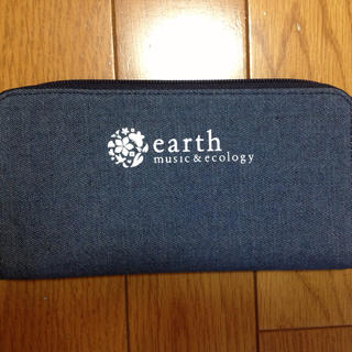 アースミュージックアンドエコロジー(earth music & ecology)の＊earth 長財布＊(財布)