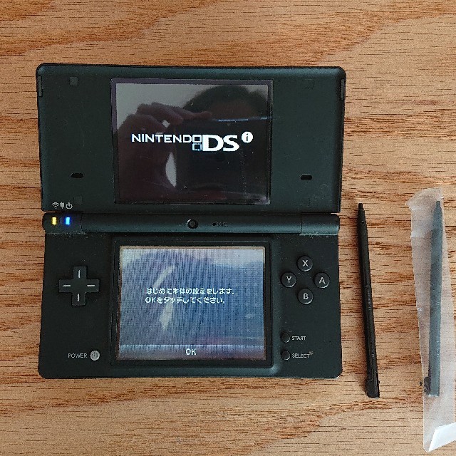 ニンテンドーDS(ニンテンドーDS)のニンテンドー DSi エンタメ/ホビーのゲームソフト/ゲーム機本体(携帯用ゲーム機本体)の商品写真