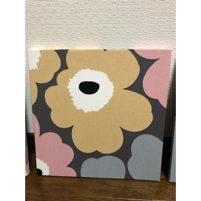 marimekko(マリメッコ)のマリメッコ  ファブリック　パネル　3枚セット ハンドメイドのインテリア/家具(インテリア雑貨)の商品写真