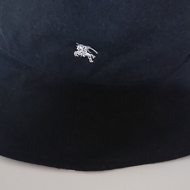 BURBERRY(バーバリー)のBURBERRYハット✨リバーシブル レディースの帽子(ハット)の商品写真