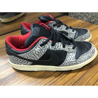 ナイキ(NIKE)のNIKE SUPREME DUNK LOW PRO SB 黒×赤 セメント(スニーカー)