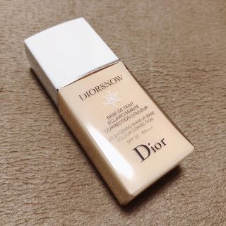 ディオール(Dior)のDior スノーメイクアップベース UV35 ベージュ(化粧下地)