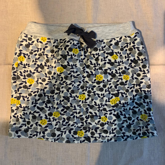 PETIT BATEAU(プチバトー)のプチバトー  スカート　4ans キッズ/ベビー/マタニティのキッズ服女の子用(90cm~)(スカート)の商品写真