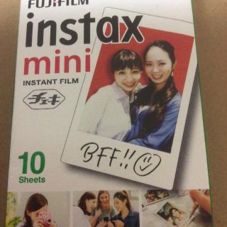 フジフイルム(富士フイルム)のインスタントフィルム instax mini(フィルムカメラ)