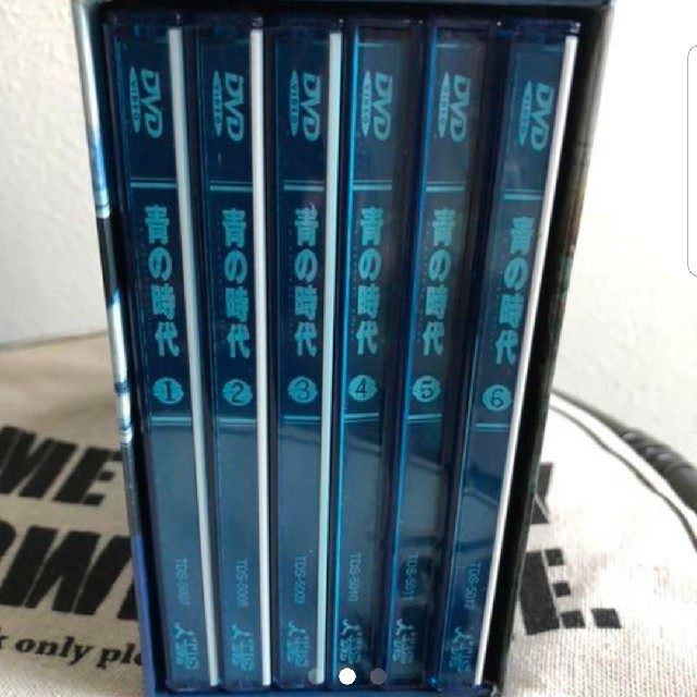 KinKi Kids(キンキキッズ)の「青の時代〈初回限定BOXセット〉」
全6巻 エンタメ/ホビーのDVD/ブルーレイ(TVドラマ)の商品写真