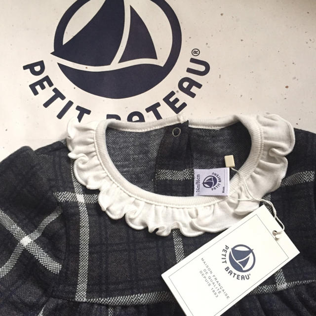 PETIT BATEAU(プチバトー)のつな様専用 キッズ/ベビー/マタニティのベビー服(~85cm)(ワンピース)の商品写真