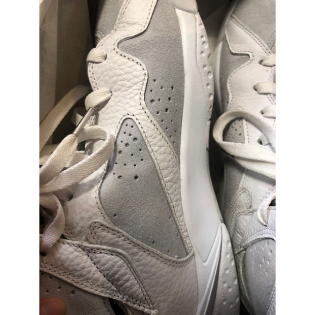 NIKE(ナイキ)のair jordan 7 rétro White & Pure Platinum メンズの靴/シューズ(スニーカー)の商品写真