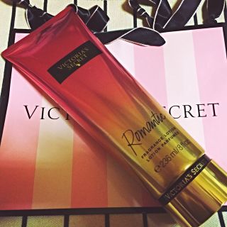 ヴィクトリアズシークレット(Victoria's Secret)のヴィクトリアシークレット ボディクリーム(ボディクリーム)