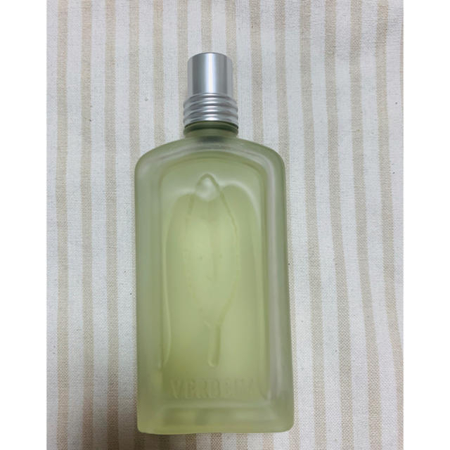 L'OCCITANE(ロクシタン)のロクシタンヴァーベナオードトワレ100ml コスメ/美容の香水(香水(女性用))の商品写真