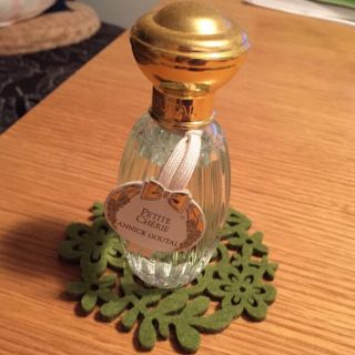 アニックグタール(Annick Goutal)のANNICK GOUTALプチシェリー♡(香水(女性用))