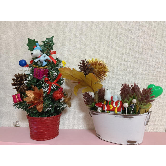 SNOOPY(スヌーピー)のお買い得セット♡クリスマスツリー＆秋のフェイクグリーン詰め合わせ♡在庫1個のみ ハンドメイドのインテリア/家具(インテリア雑貨)の商品写真