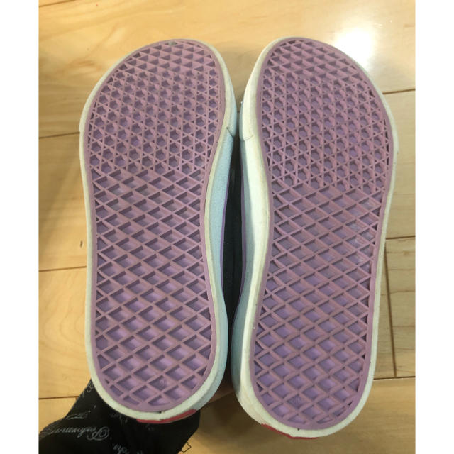 VANS(ヴァンズ)のVANS オールドスクール 23cm ☆キッズ キッズ/ベビー/マタニティのキッズ靴/シューズ(15cm~)(スニーカー)の商品写真