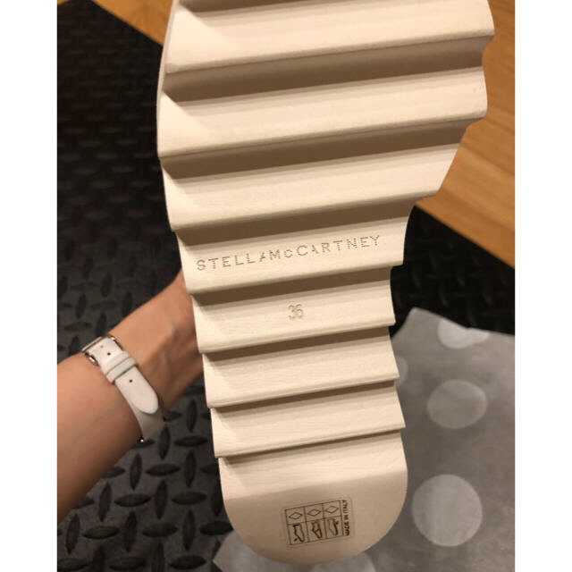 Stella McCartney(ステラマッカートニー)の☆値下げ☆新品☆ステラマッカートニー レディースの靴/シューズ(スニーカー)の商品写真