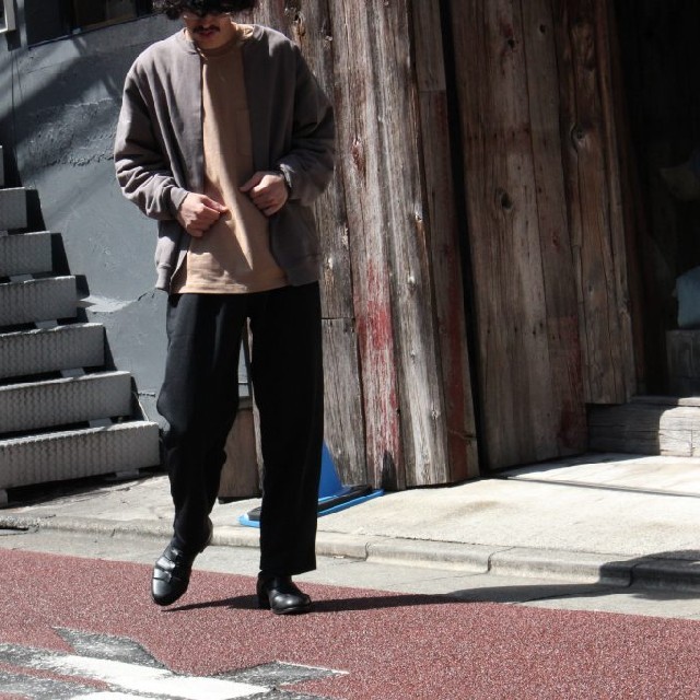 COMOLI(コモリ)のlady white co. split crew cardigan wed20 メンズのトップス(カーディガン)の商品写真