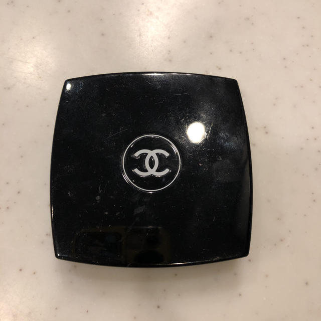 CHANEL(シャネル)のCHANEL アイシャドー　最終価格 コスメ/美容のベースメイク/化粧品(アイシャドウ)の商品写真