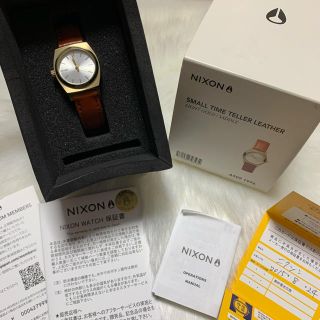 ニクソン(NIXON)の美品！！　ニクソン　腕時計　皮　ブラウン(腕時計)