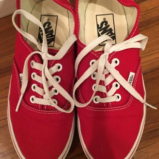 ヴァンズ(VANS)のVANS スニーカーレッド(スニーカー)