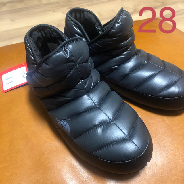 THE NORTH FACE(ザノースフェイス)のThe NorthFace Thermoball Traction Bootie メンズの靴/シューズ(スニーカー)の商品写真