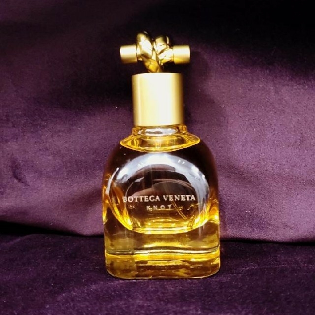 Bottega Veneta(ボッテガヴェネタ)の【値下げ】Bottega Veneta　香水 コスメ/美容の香水(香水(女性用))の商品写真