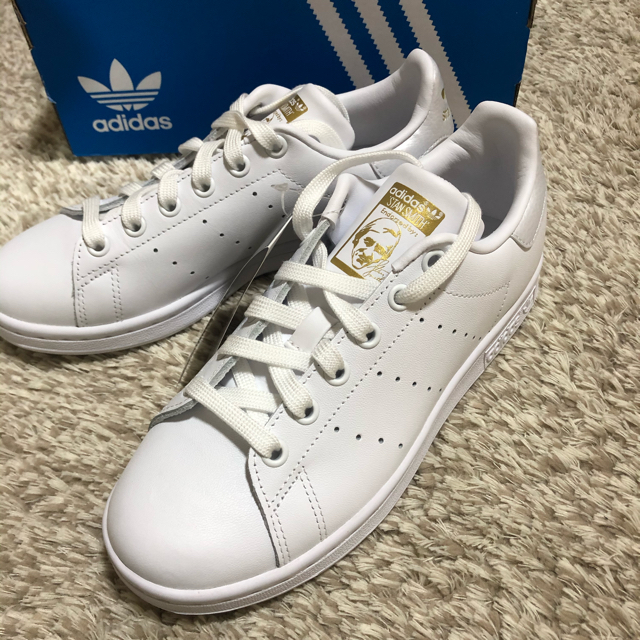 adidas STAN SMITHレディース