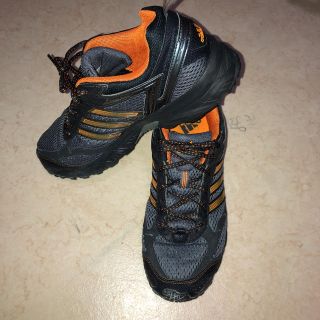 アディダス(adidas)のアディダス　スニーカー　27.5センチ(スニーカー)